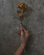 Load image into Gallery viewer, Butterfly flower ring
