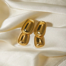 Load image into Gallery viewer, Xochiquetzal earrings
