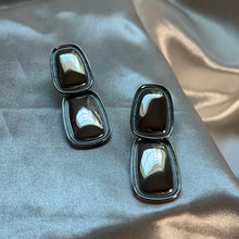 Load image into Gallery viewer, Xochiquetzal earrings
