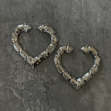 Load image into Gallery viewer, Bamboo heart hoops
